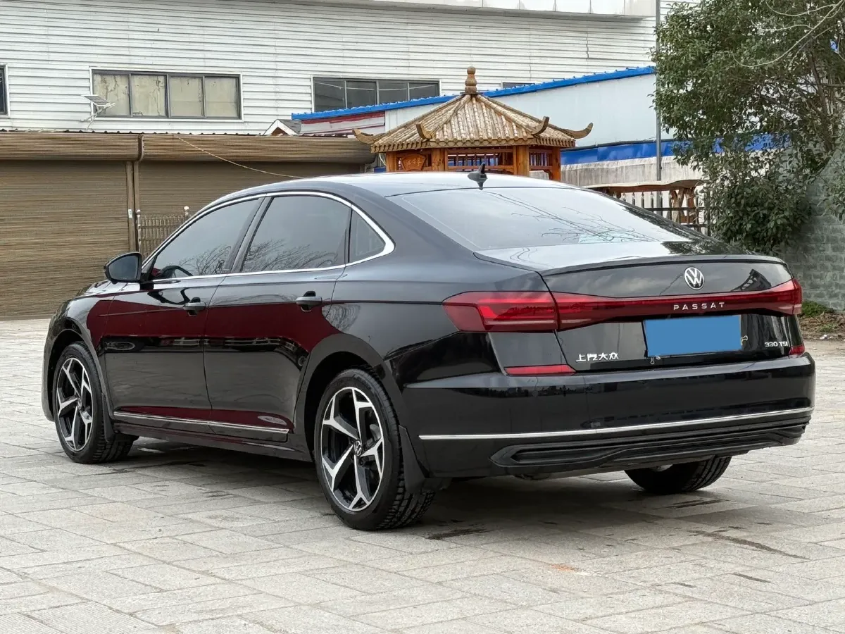 2024 Volkswagen Passat 2.0T 186HP L4 7DCT,autocango,china used car exporter,china ev exporter,chinese used car exporter,chinese used ev exporter