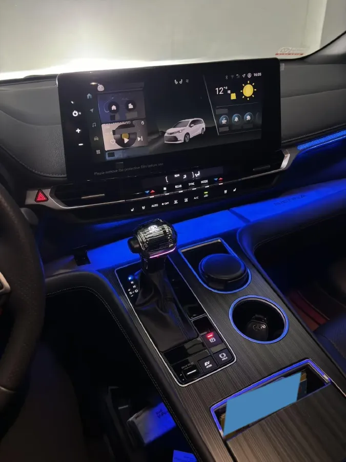 2024 Toyota Sienna 2.5L 189HP L4 E-CVT Hybrid,autocango,china used car exporter,china ev exporter,chinese used car exporter,chinese used ev exporter