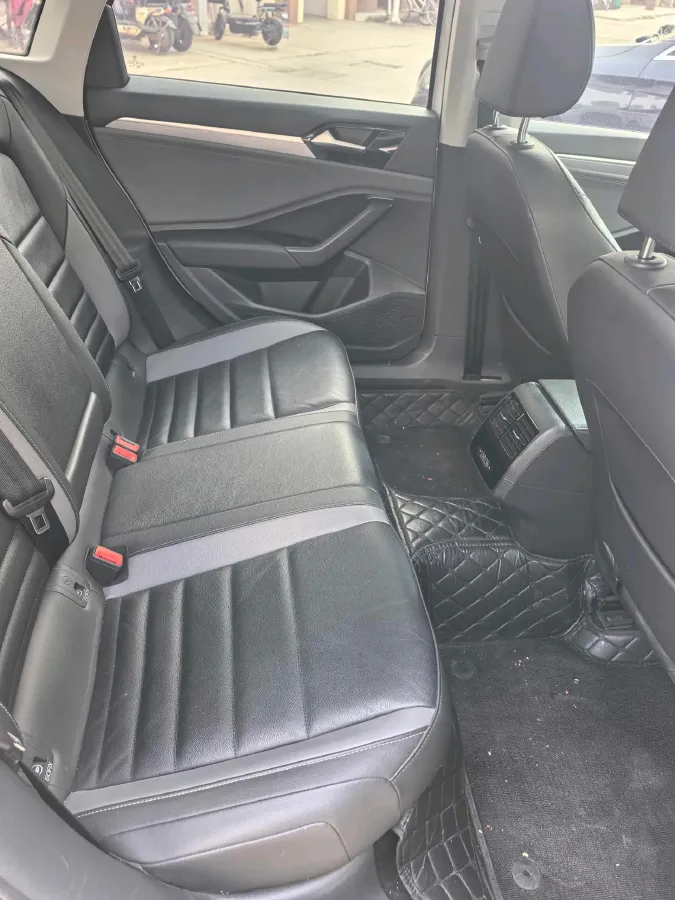 2021 Volkswagen Sagitar 1.2T 116HP L4 7DCT,autocango,china used car exporter,china ev exporter,chinese used car exporter,chinese used ev exporter