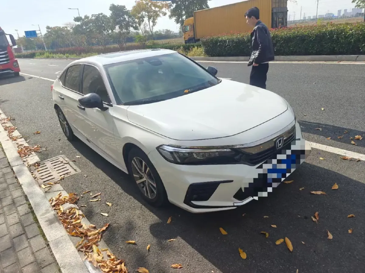 2022 Honda Civic 1.5T 182HP L4 CVT,autocango,china used car exporter,china ev exporter,chinese used car exporter,chinese used ev exporter