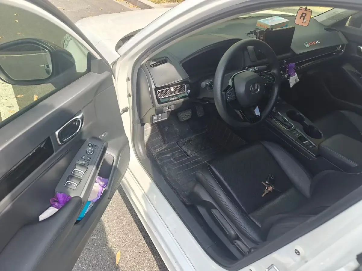 2022 Honda Civic 1.5T 182HP L4 CVT,autocango,china used car exporter,china ev exporter,chinese used car exporter,chinese used ev exporter