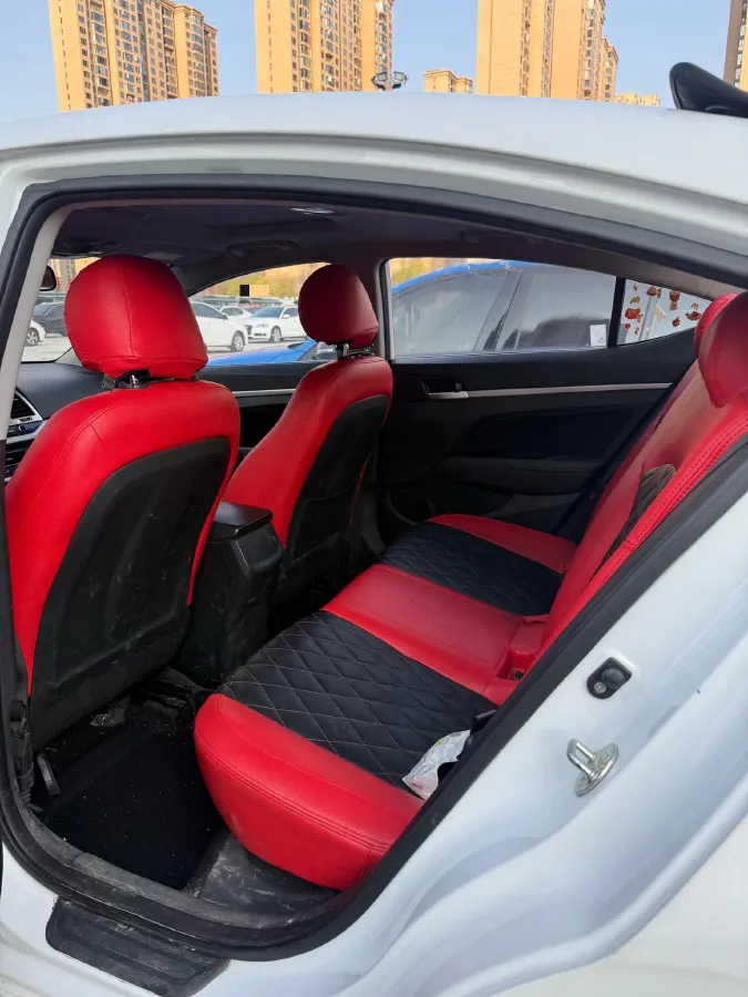 2018 Hyundai Elantra 1.6L 130HP L4 6AT,autocango,china used car exporter,china ev exporter,chinese used car exporter,chinese used ev exporter