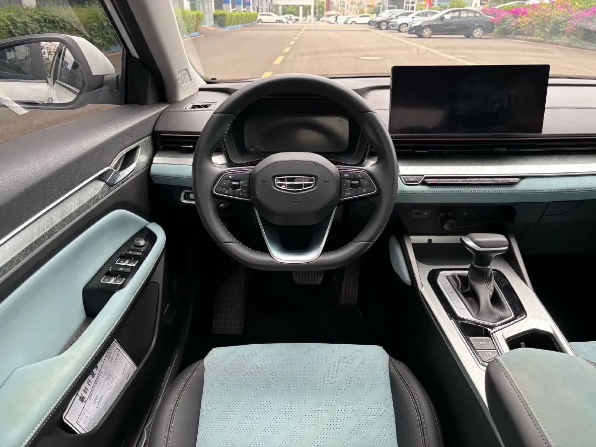 2022 Geely Emgrand L 1.4T 141HP L4 CVT,autocango,china used car exporter,china ev exporter,chinese used car exporter,chinese used ev exporter