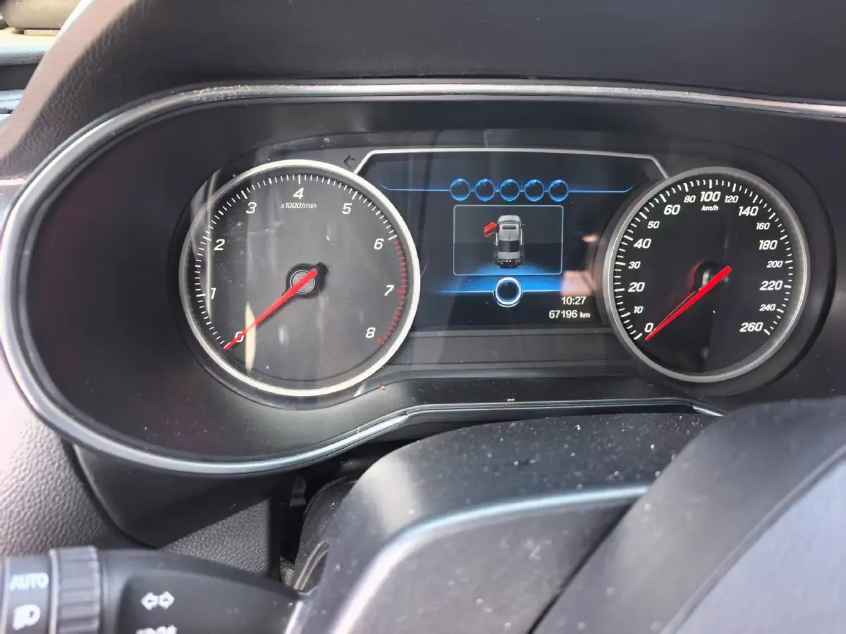 2019 HongQi H5 1.8T 180HP L4 6AT,autocango,china used car exporter,china ev exporter,chinese used car exporter,chinese used ev exporter