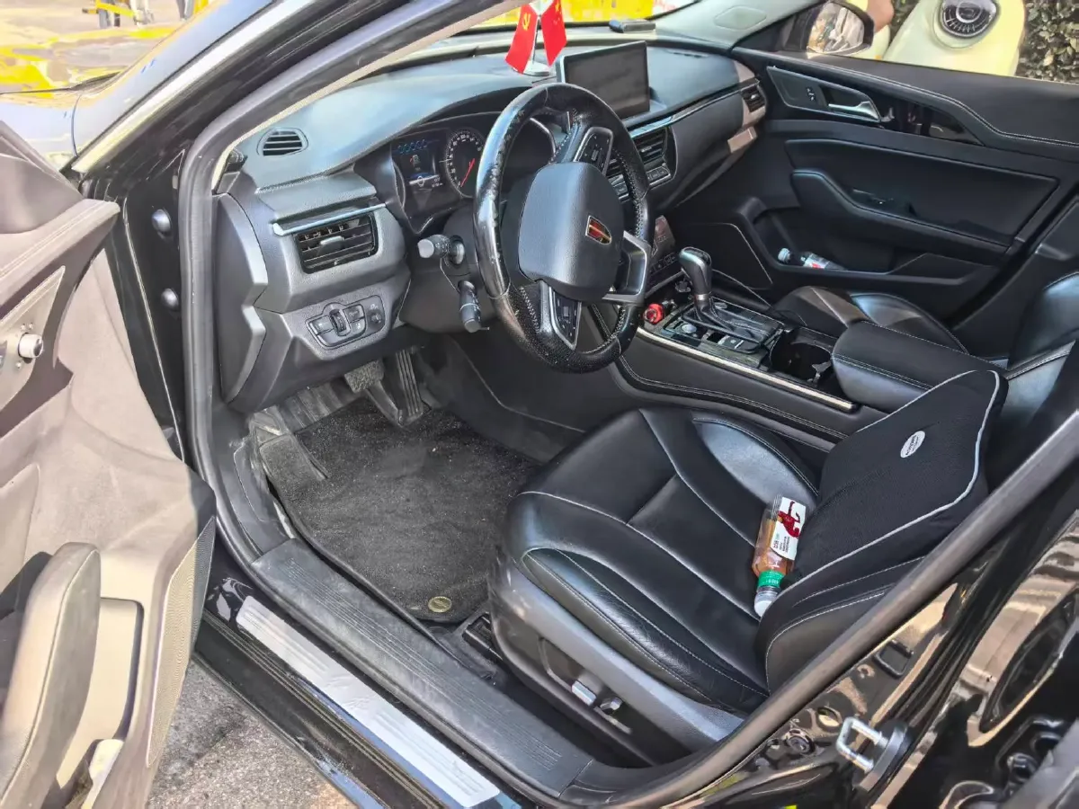 2019 HongQi H5 1.8T 180HP L4 6AT,autocango,china used car exporter,china ev exporter,chinese used car exporter,chinese used ev exporter