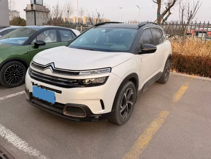 2019 Citroen C5 Aircross 1.6T 170HP L4 6AT,autocango,china used car exporter,china ev exporter,chinese used car exporter,chinese used ev exporter