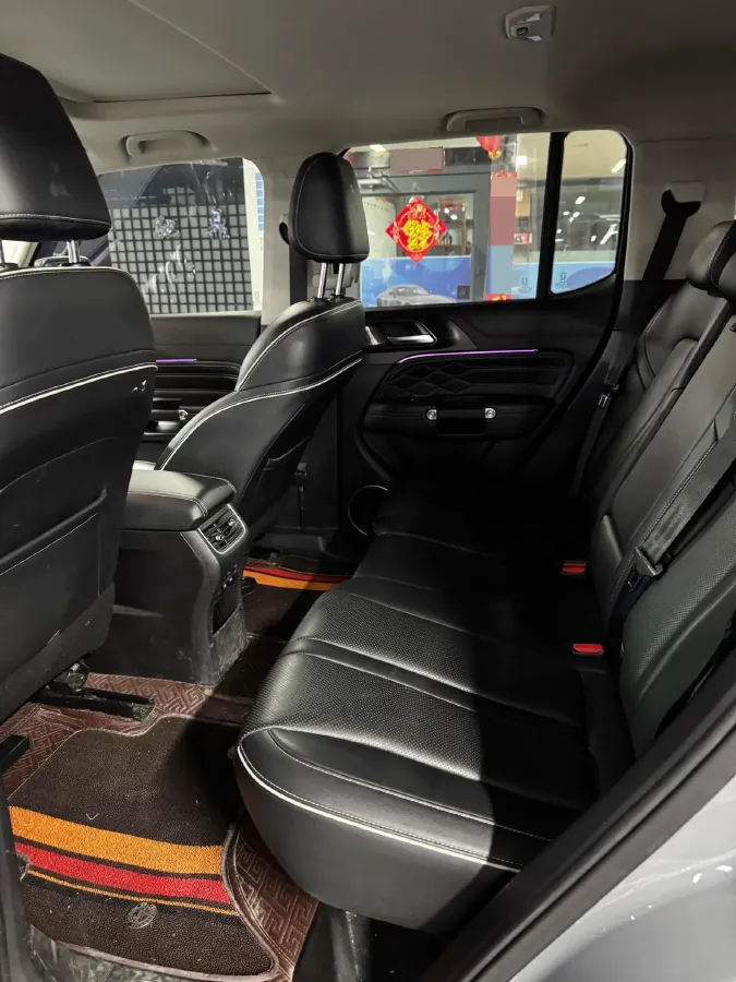 2021 Tank 300 2.0T 227HP L4 8AT,autocango,china used car exporter,china ev exporter,chinese used car exporter,chinese used ev exporter