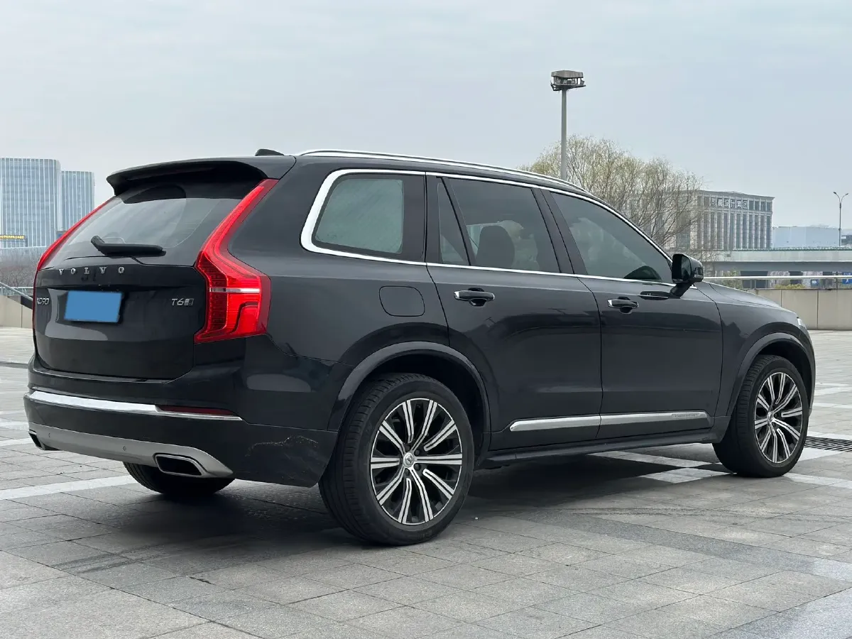 2020 Volvo XC90 2.0T 310HP L4 8AT,autocango,china used car exporter,china ev exporter,chinese used car exporter,chinese used ev exporter