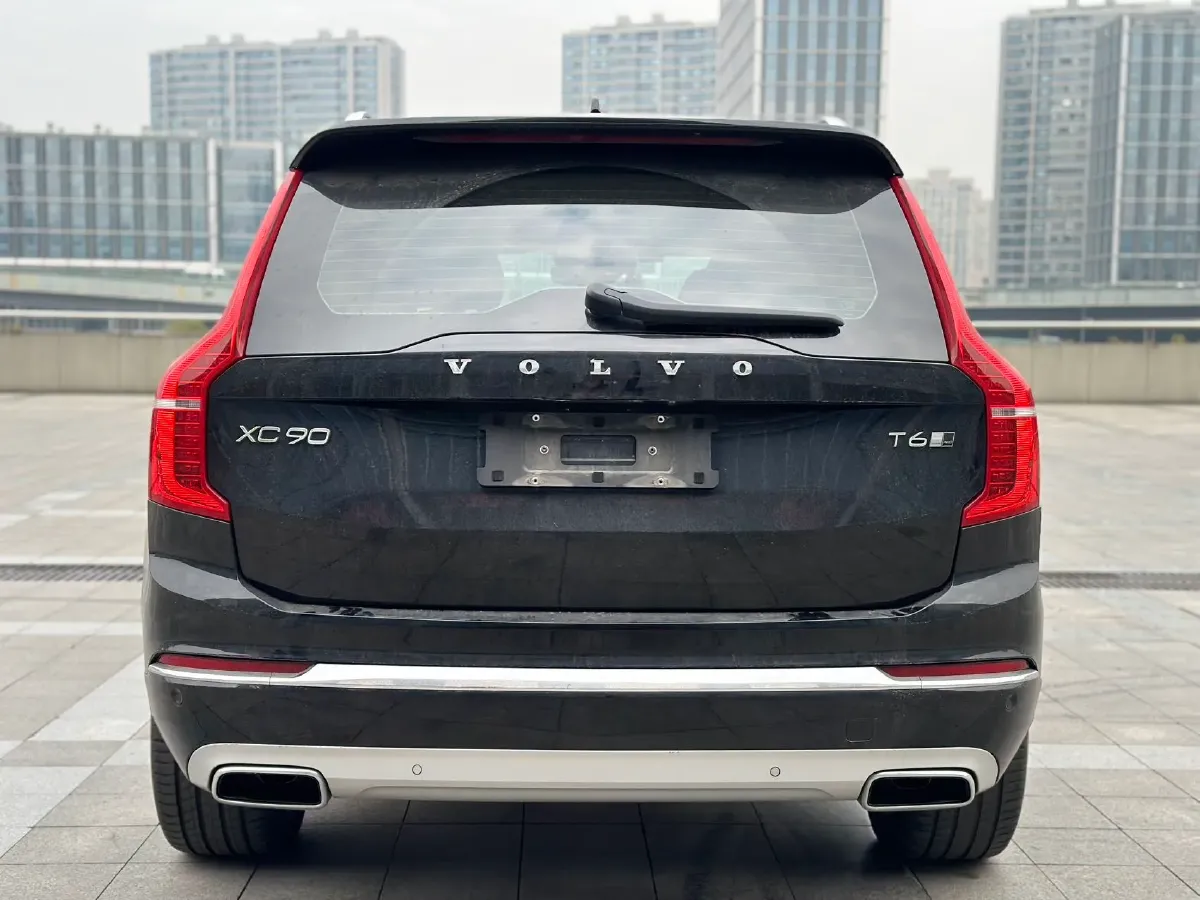 2020 Volvo XC90 2.0T 310HP L4 8AT,autocango,china used car exporter,china ev exporter,chinese used car exporter,chinese used ev exporter