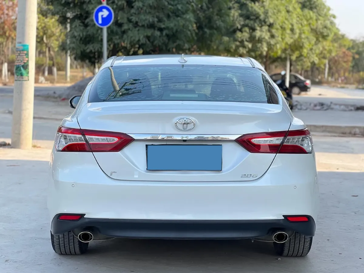 2021 Toyota Camry 2.0L 178HP L4 CVT,autocango,china used car exporter,china ev exporter,chinese used car exporter,chinese used ev exporter