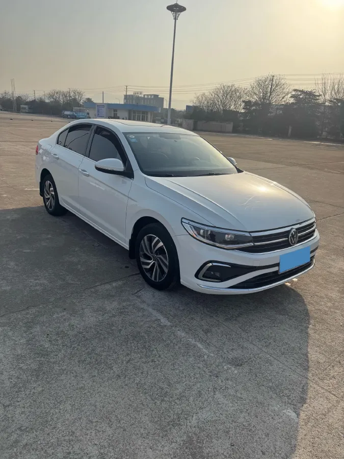 2023 Volkswagen Bora 1.2T 116HP L4 7DCT,autocango,china used car exporter,china ev exporter,chinese used car exporter,chinese used ev exporter
