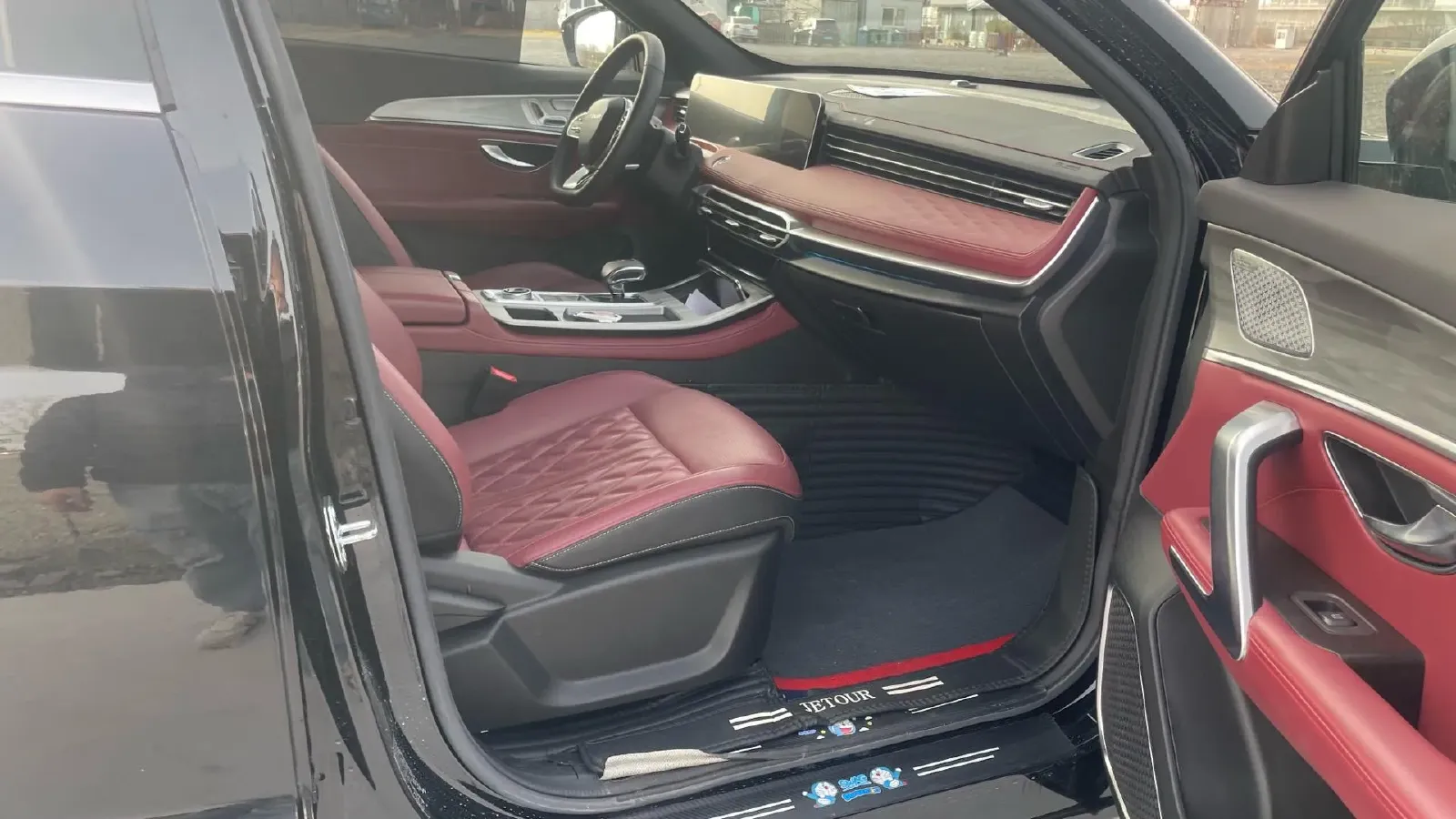 2023 Jetour X70 Plus 1.6T 197HP L4 7DCT,autocango,china used car exporter,china ev exporter,chinese used car exporter,chinese used ev exporter