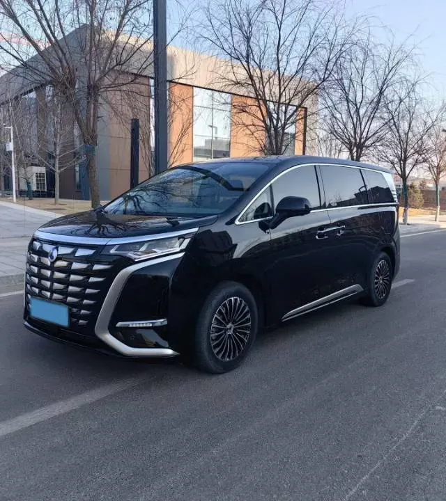 2022 Mercedes-Benz GLC Class 2.0T 197HP L4 9AT,autocango,china used car exporter,china ev exporter,chinese used car exporter,chinese used ev exporter