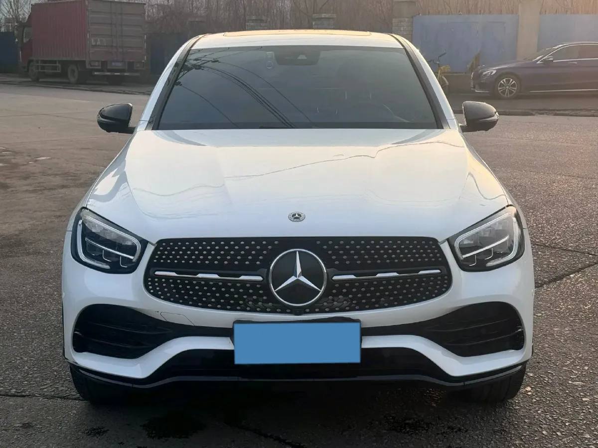 2021 Mercedes-Benz GLC Coupe 2.0T 258HP L4 9AT,autocango,china used car exporter,china ev exporter,chinese used car exporter,chinese used ev exporter