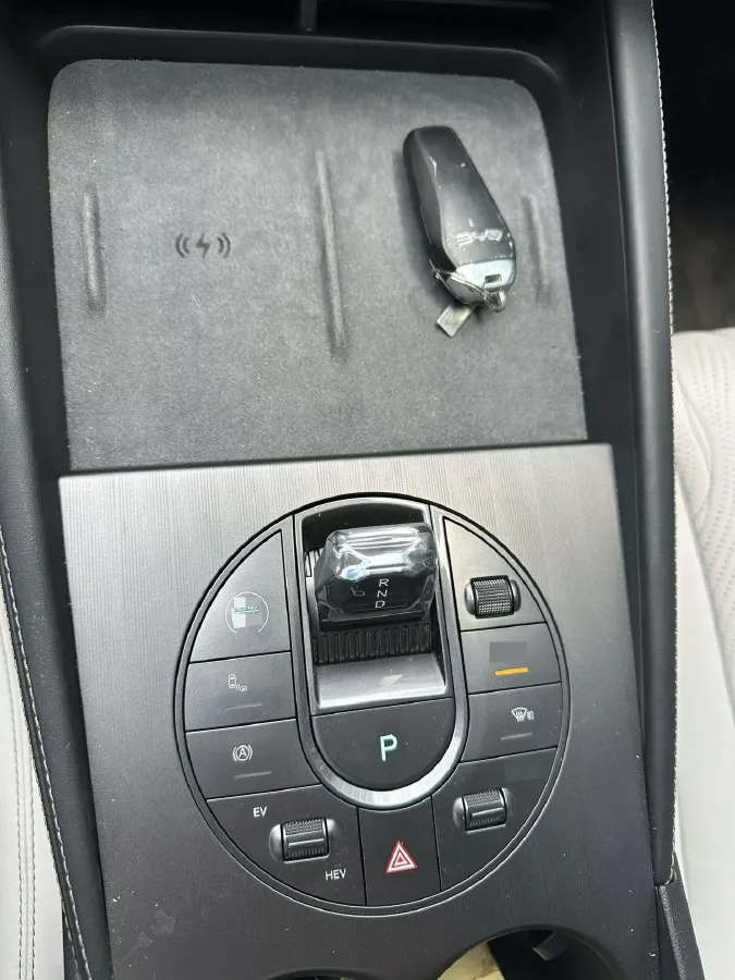 2024 BYD Seal06 1.5L 101HP L4 E-CVT PHEV 15.87KWH,autocango,china used car exporter,china ev exporter,chinese used car exporter,chinese used ev exporter