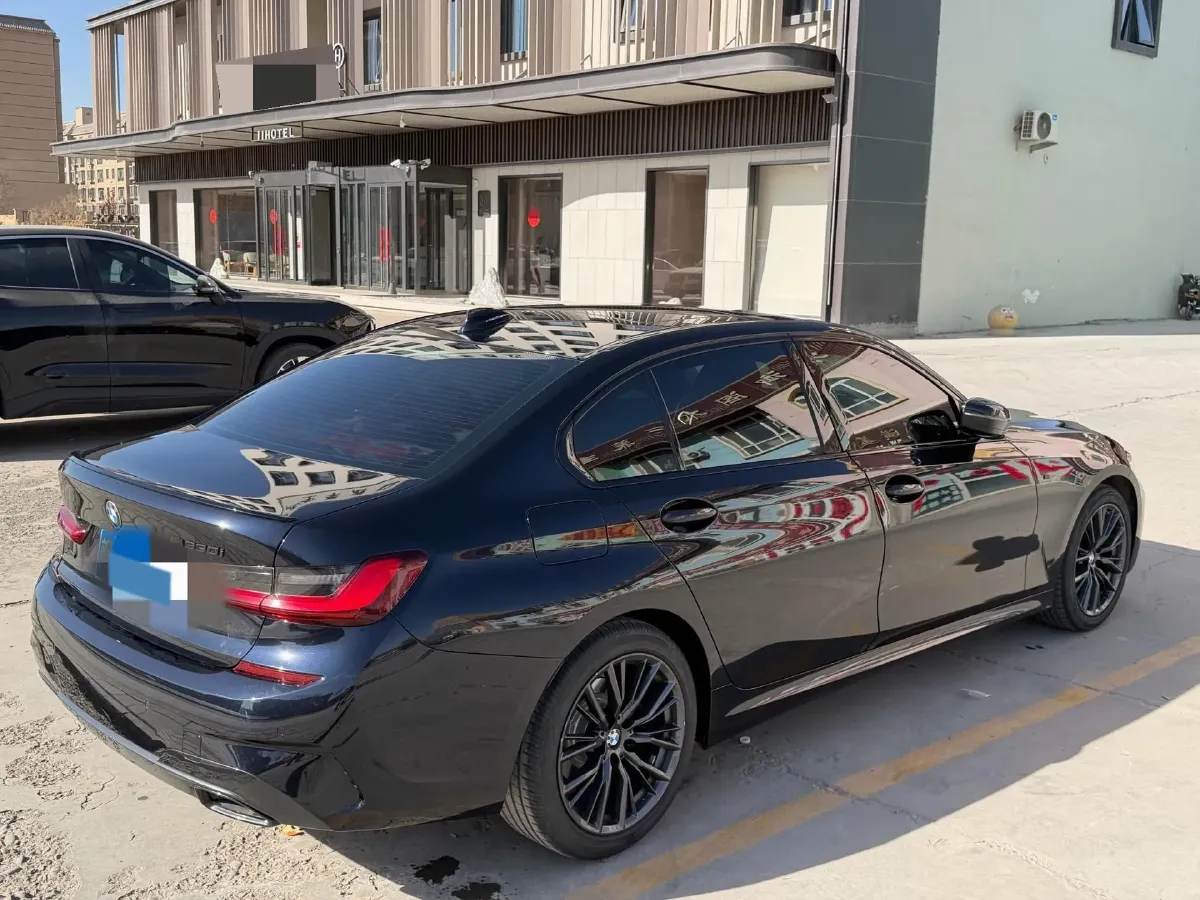 2022 BMW 3 Series 2.0T 184HP L4 8AT,autocango,china used car exporter,china ev exporter,chinese used car exporter,chinese used ev exporter