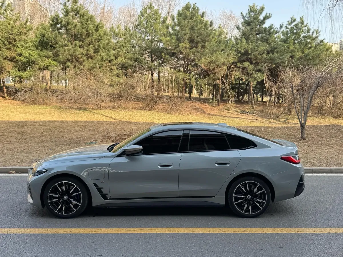 2023 BMW i4 M BEV 83.9KWH,autocango,china used car exporter,china ev exporter,chinese used car exporter,chinese used ev exporter