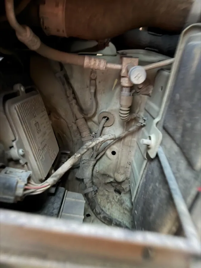 2023 Tank 300 2.0T 227HP L4 8AT,autocango,china used car exporter,china ev exporter,chinese used car exporter,chinese used ev exporter