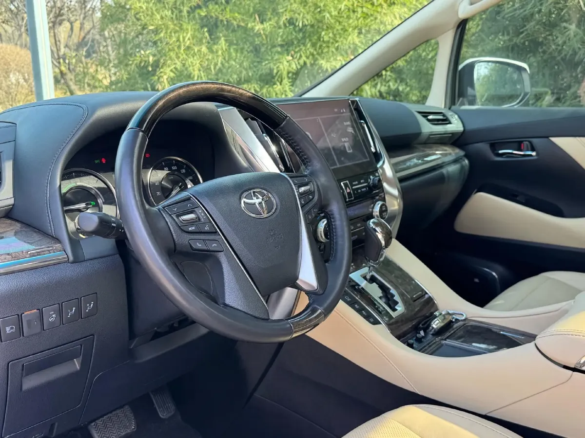 2021 Toyota Alphard 2.5L 117HP L4 E-CVT Hybrid,autocango,china used car exporter,china ev exporter,chinese used car exporter,chinese used ev exporter