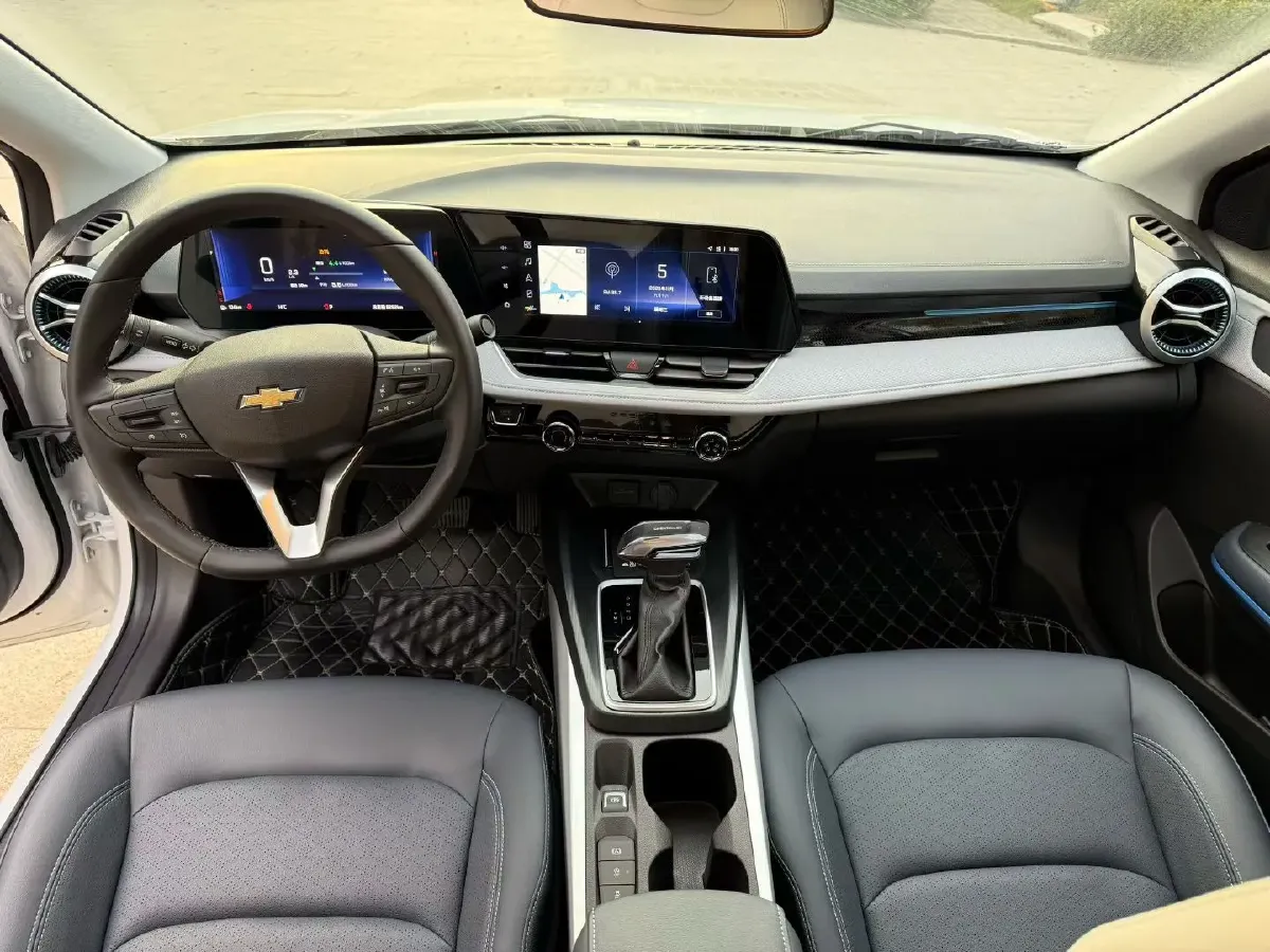 2024 Chevrolet Monza 1.5L 113HP L4 6DCT,autocango,china used car exporter,china ev exporter,chinese used car exporter,chinese used ev exporter