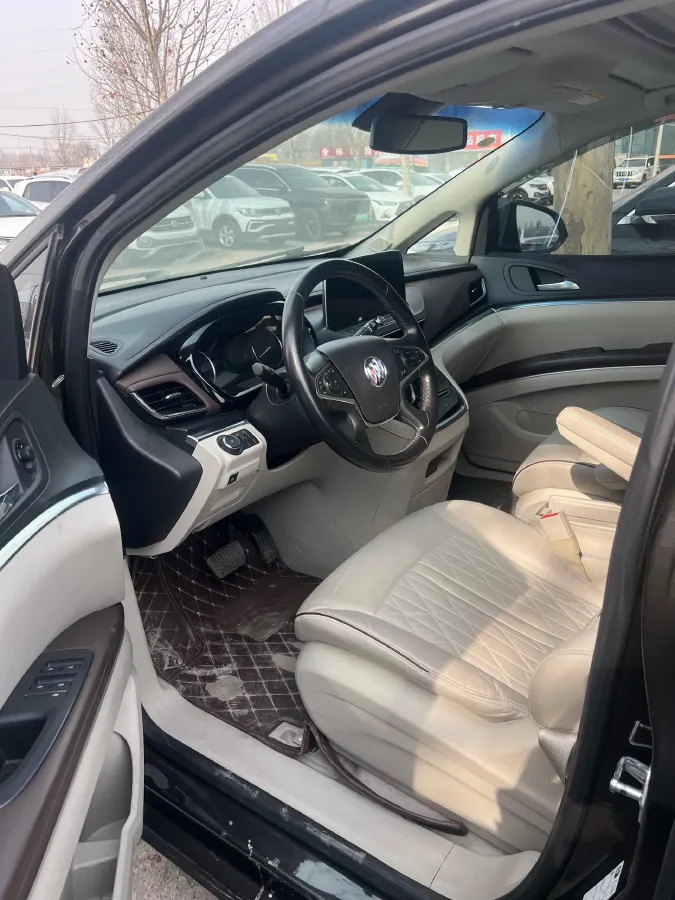 2022 Buick GL8 2.0T 237HP L4 9AT,autocango,china used car exporter,china ev exporter,chinese used car exporter,chinese used ev exporter