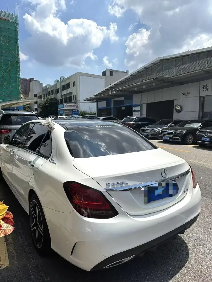 2021 Mercedes-Benz C Class 1.5T 184HP L4 9AT,autocango,china used car exporter,china ev exporter,chinese used car exporter,chinese used ev exporter