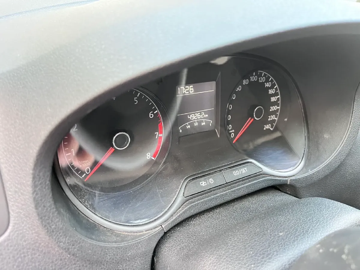 2016 Volkswagen Polo 1.4L 90HP L4 6AT,autocango,china used car exporter,china ev exporter,chinese used car exporter,chinese used ev exporter