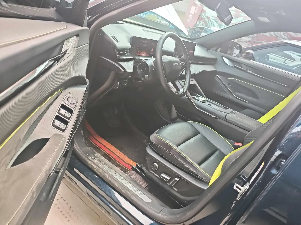 2022 Haval H6S 2.0T 211HP L4 7DCT,autocango,china used car exporter,china ev exporter,chinese used car exporter,chinese used ev exporter