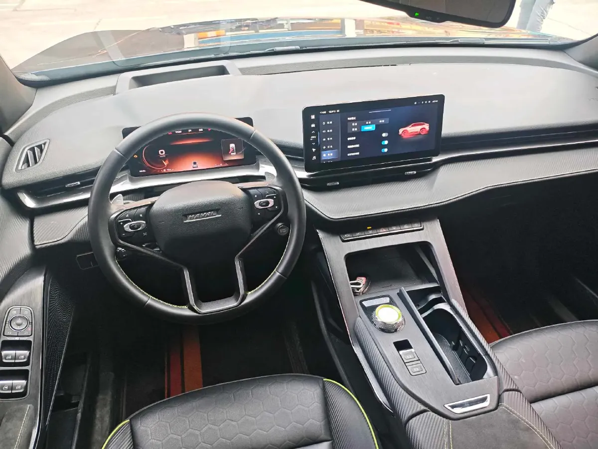 2022 Haval H6S 2.0T 211HP L4 7DCT,autocango,china used car exporter,china ev exporter,chinese used car exporter,chinese used ev exporter