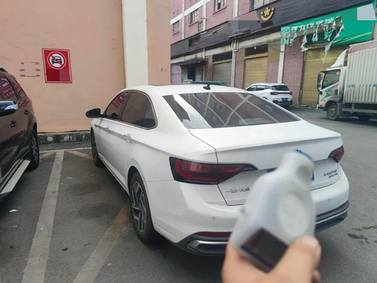 2025 Volkswagen Sagitar 1.5T 160HP L4 7DCT,autocango,china used car exporter,china ev exporter,chinese used car exporter,chinese used ev exporter