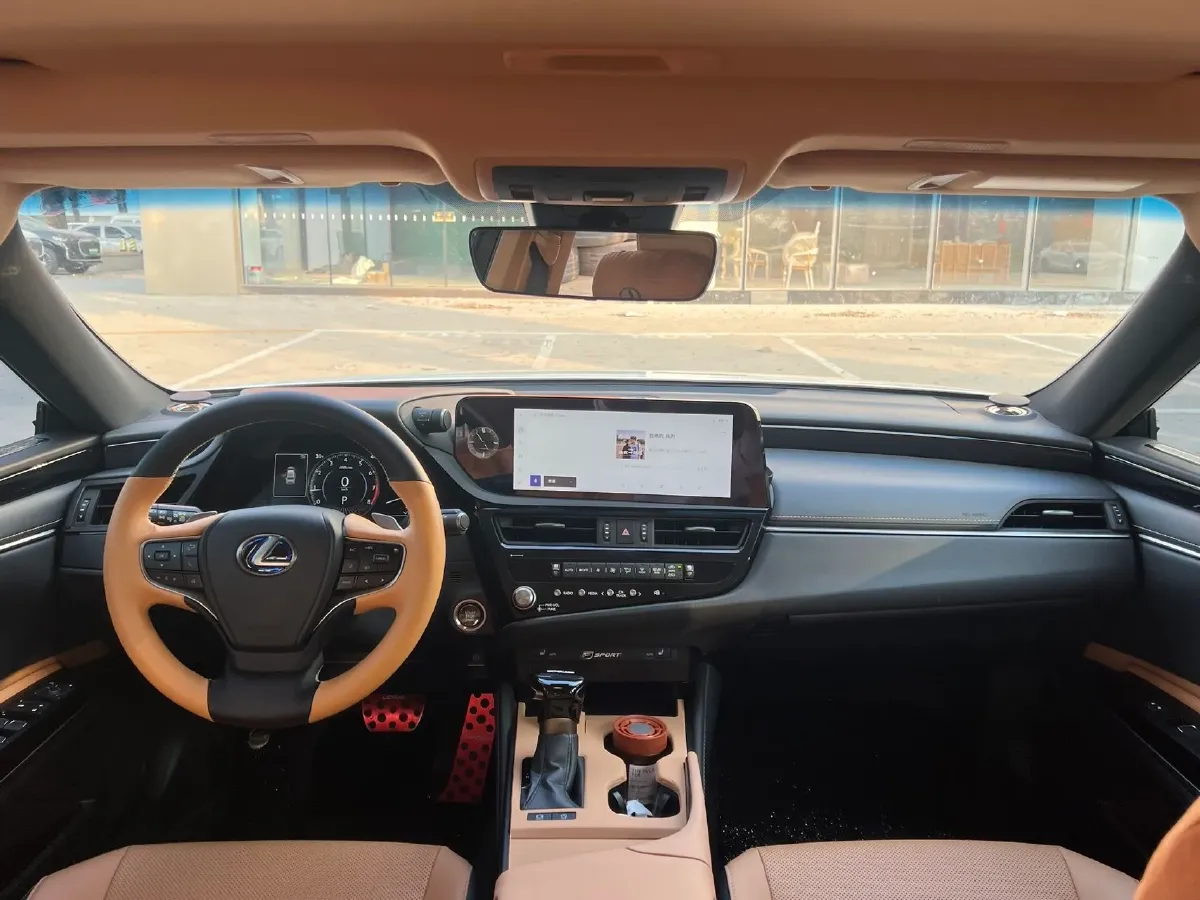 2023 Lexus ES 2.0L 173HP L4 CVT,autocango,china used car exporter,china ev exporter,chinese used car exporter,chinese used ev exporter