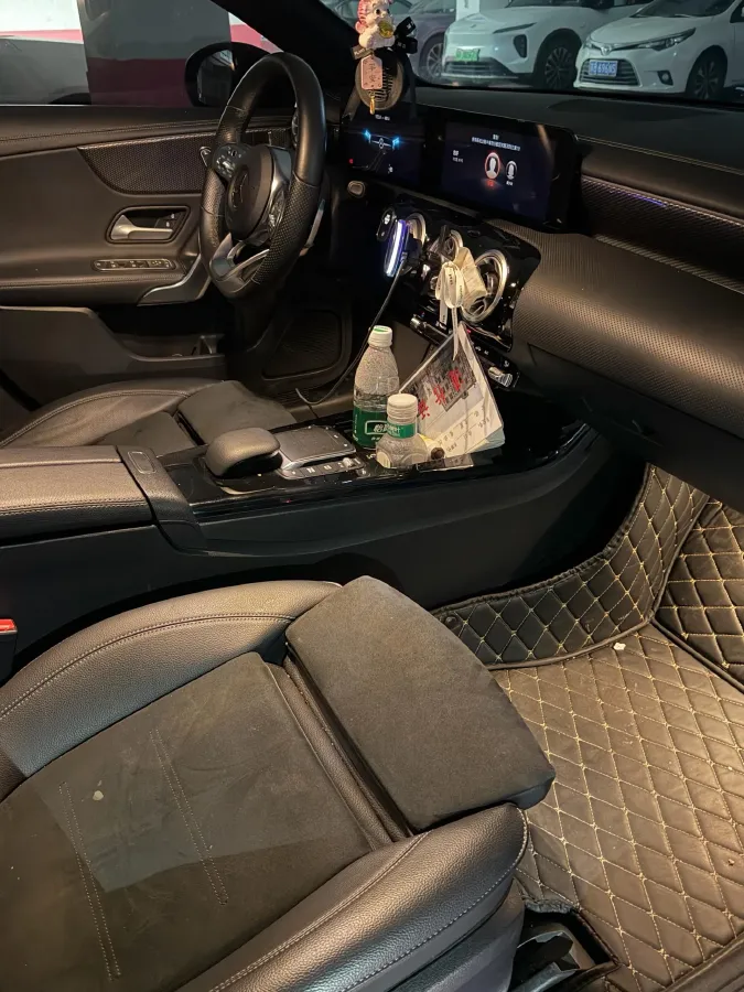 2022 Mercedes-Benz A Class 1.3T 163HP L4 7DCT,autocango,china used car exporter,china ev exporter,chinese used car exporter,chinese used ev exporter