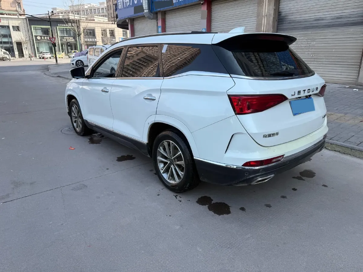 2020 Jetour X95 1.5T 156HP L4 6MT,autocango,china used car exporter,china ev exporter,chinese used car exporter,chinese used ev exporter