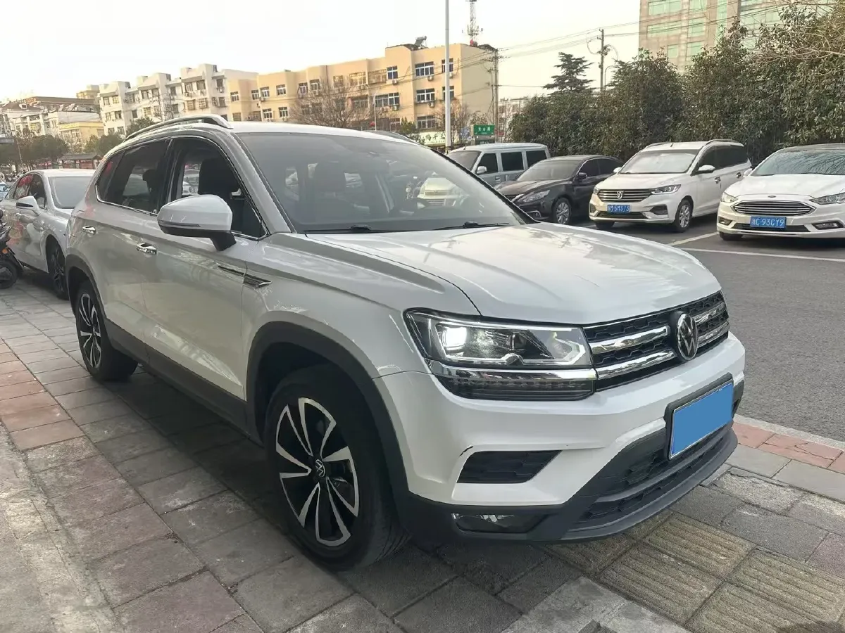 2021 Volkswagen Tharu 1.4T 150HP L4 7DCT,autocango,china used car exporter,china ev exporter,chinese used car exporter,chinese used ev exporter