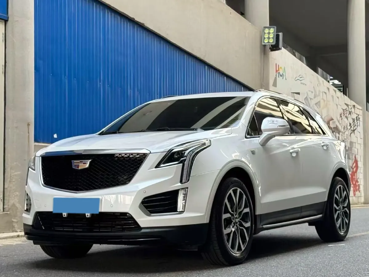 2021 Cadillac XT5 2.0T 237HP L4 9AT,autocango,china used car exporter,china ev exporter,chinese used car exporter,chinese used ev exporter