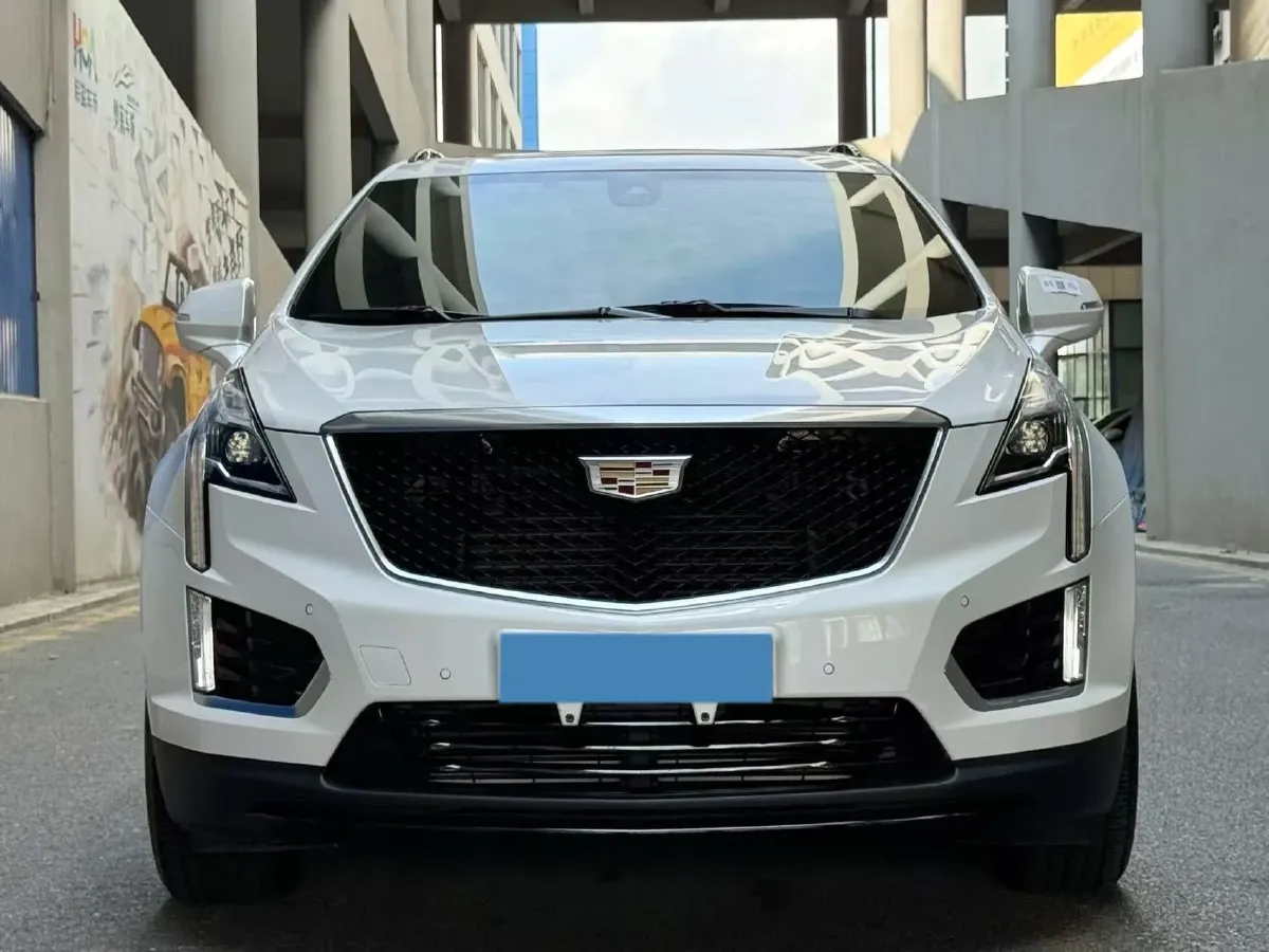 2021 Cadillac XT5 2.0T 237HP L4 9AT,autocango,china used car exporter,china ev exporter,chinese used car exporter,chinese used ev exporter