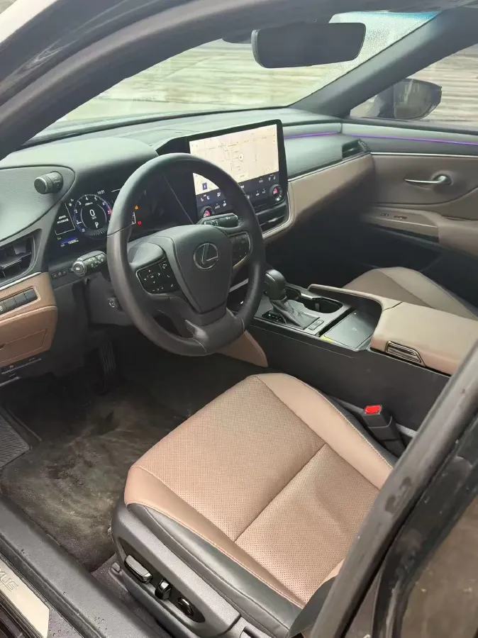 2025 Lexus ES 2.0L 173HP L4 CVT,autocango,china used car exporter,china ev exporter,chinese used car exporter,chinese used ev exporter