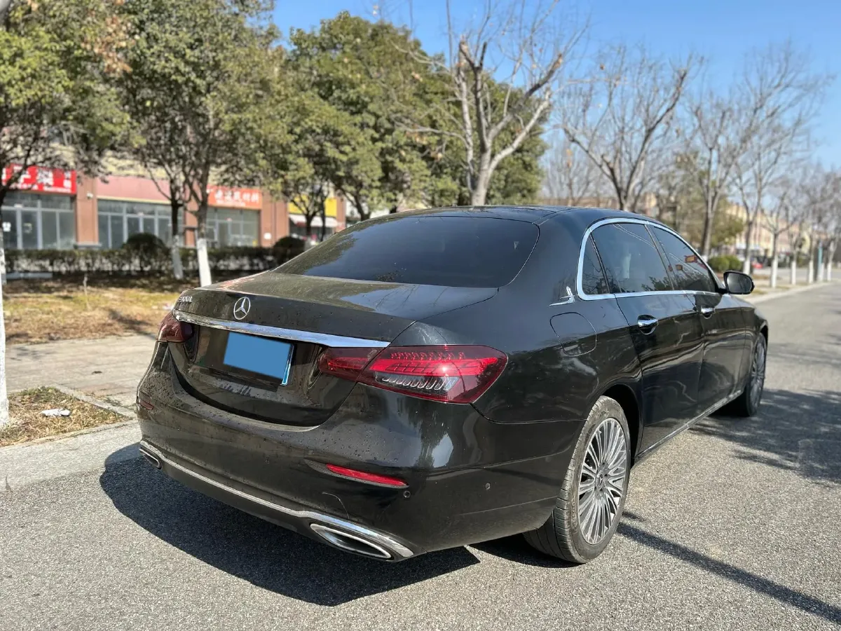 2020 Mercedes-Benz E Class 2.0T 258HP L4 9AT,autocango,china used car exporter,china ev exporter,chinese used car exporter,chinese used ev exporter