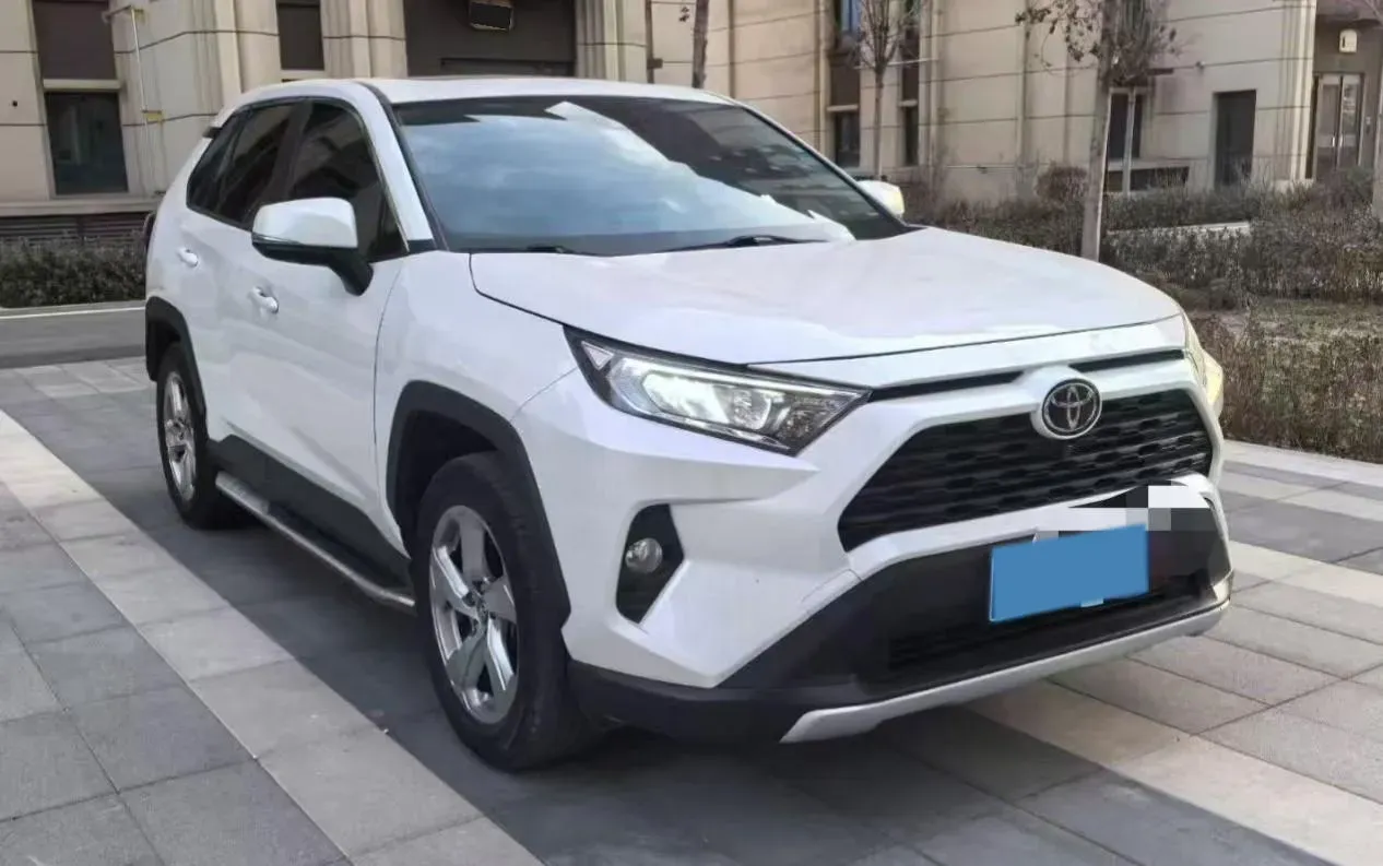 2020 Toyota RAV4 2.0L 171HP L4 CVT,autocango,china used car exporter,china ev exporter,chinese used car exporter,chinese used ev exporter