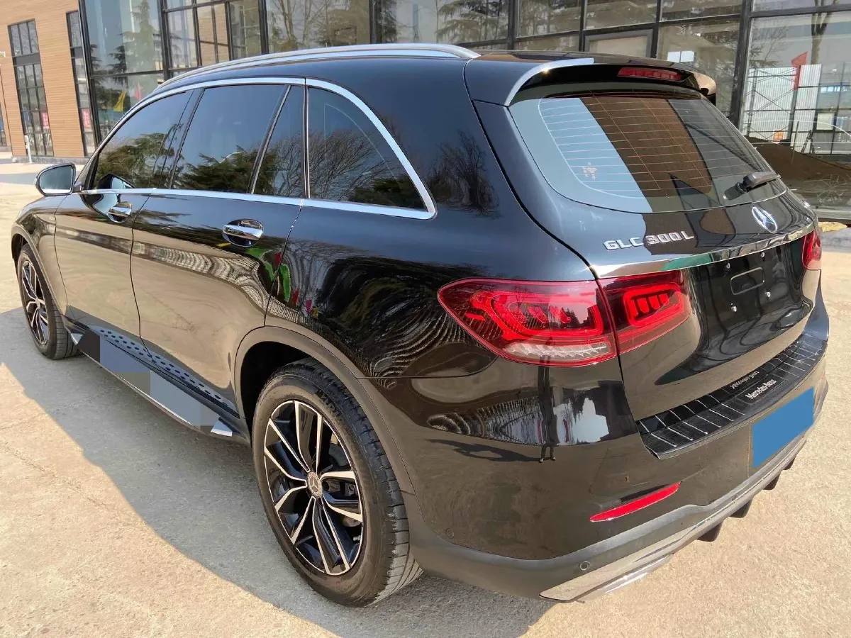 2023 Mercedes-Benz GLC Class 2.0T 204HP L4 9AT,autocango,china used car exporter,china ev exporter,chinese used car exporter,chinese used ev exporter