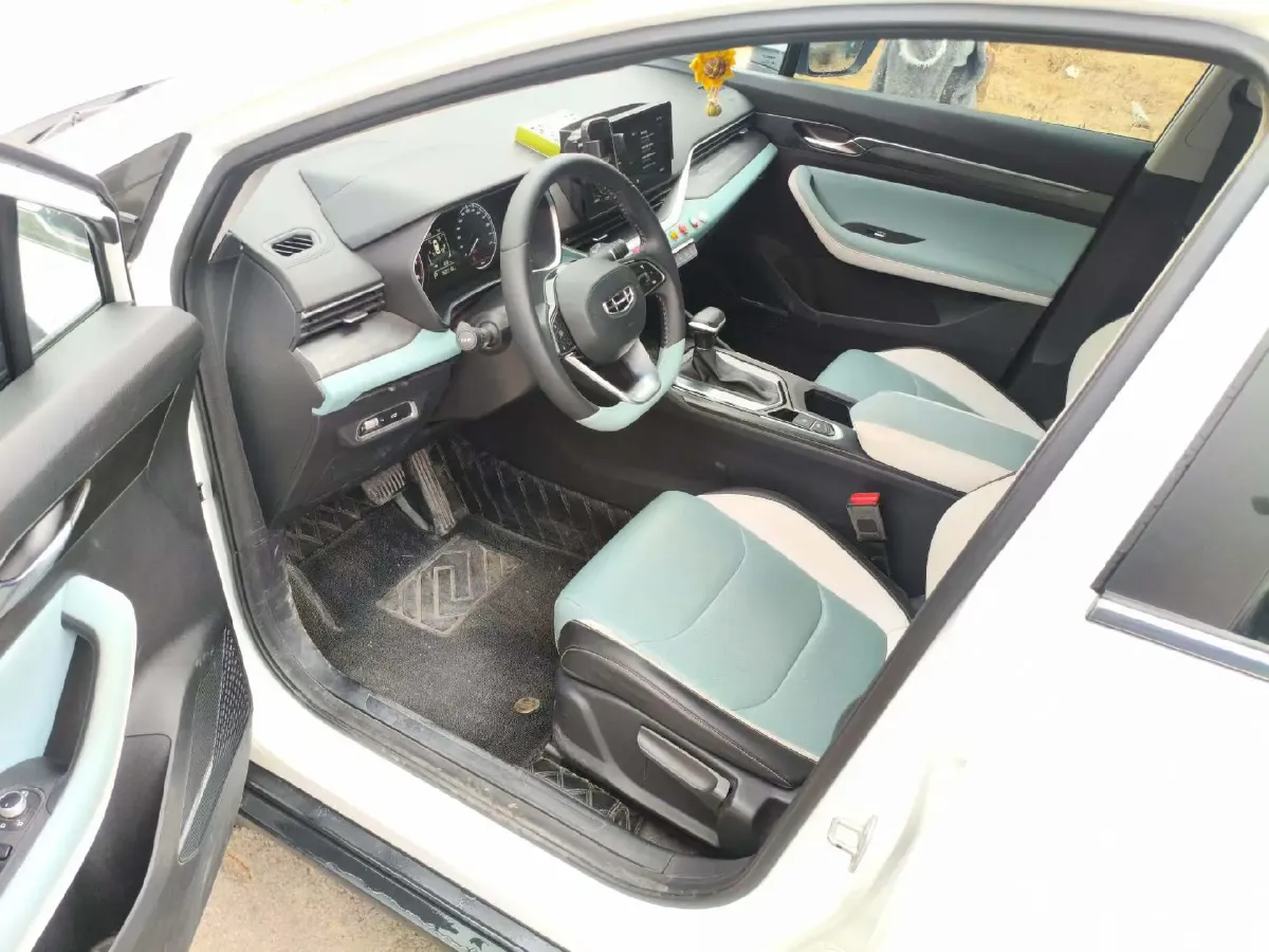 2022 Geely Emgrand S 1.4T 141HP L4 CVT,autocango,china used car exporter,china ev exporter,chinese used car exporter,chinese used ev exporter