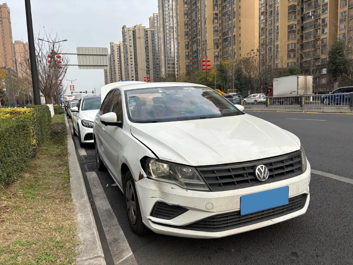 2017 Zotye Z560 1.5T 144HP L4 5MT,autocango,china used car exporter,china ev exporter,chinese used car exporter,chinese used ev exporter