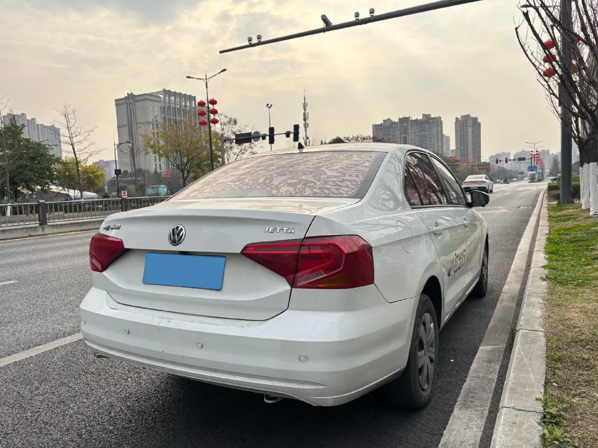 2017 Zotye Z560 1.5T 144HP L4 5MT,autocango,china used car exporter,china ev exporter,chinese used car exporter,chinese used ev exporter