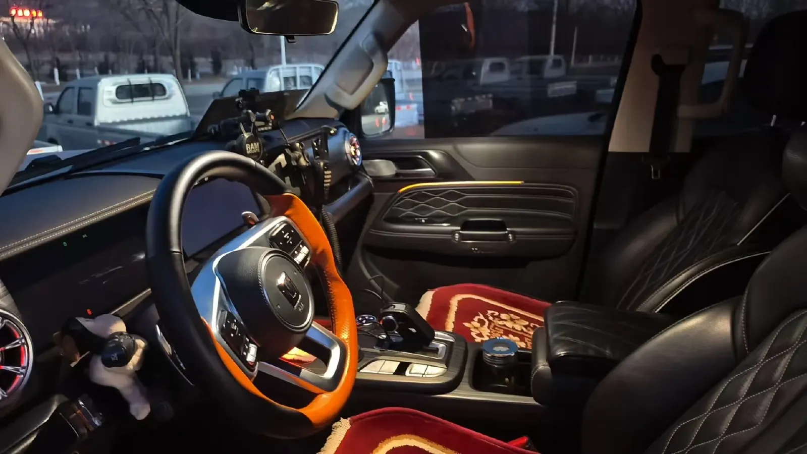 2021 Tank 300 2.0T 227HP L4 8AT,autocango,china used car exporter,china ev exporter,chinese used car exporter,chinese used ev exporter