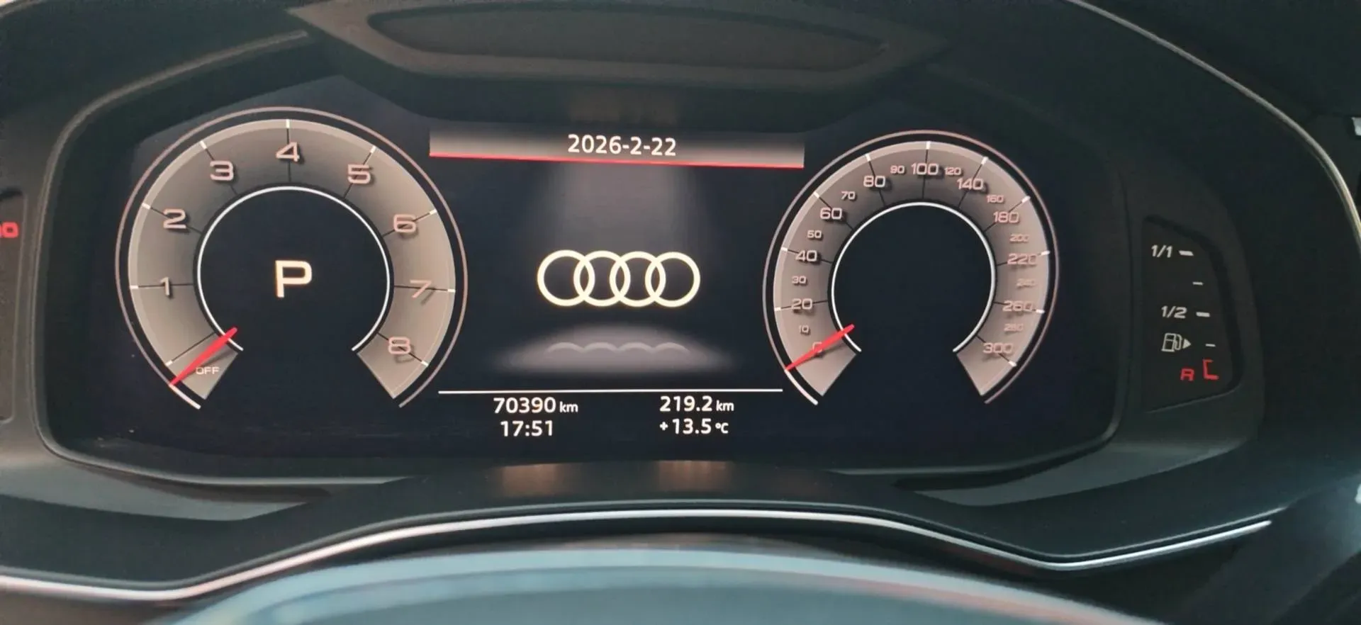 2019 Audi A6L 2.0T 190HP L4 7DCT,autocango,china used car exporter,china ev exporter,chinese used car exporter,chinese used ev exporter