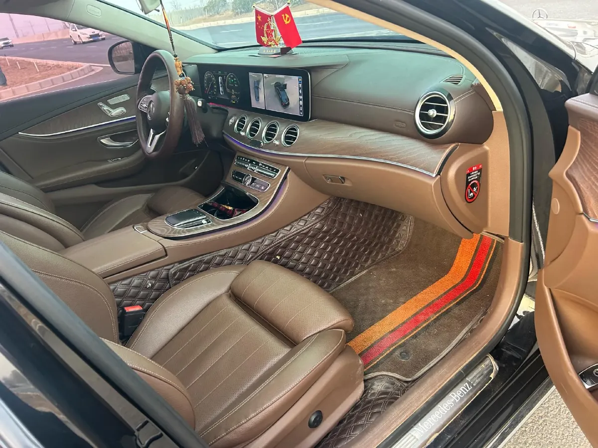 2020 Mercedes-Benz E Class 1.5T 184HP L4 9AT,autocango,china used car exporter,china ev exporter,chinese used car exporter,chinese used ev exporter