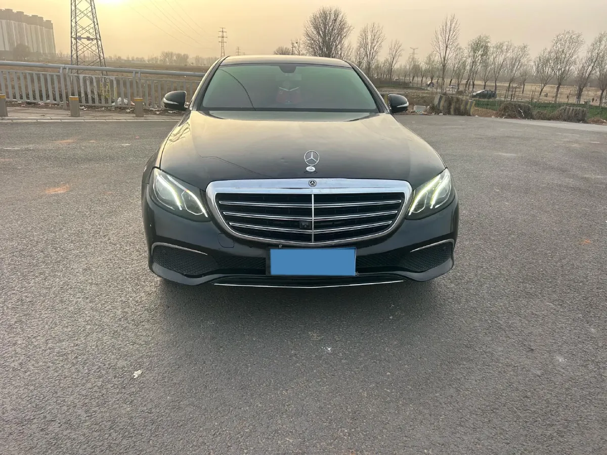 2020 Mercedes-Benz E Class 1.5T 184HP L4 9AT,autocango,china used car exporter,china ev exporter,chinese used car exporter,chinese used ev exporter