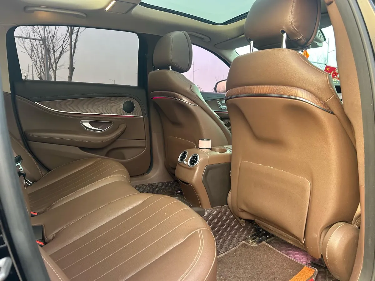 2020 Mercedes-Benz E Class 1.5T 184HP L4 9AT,autocango,china used car exporter,china ev exporter,chinese used car exporter,chinese used ev exporter