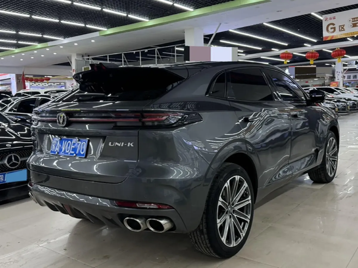 2021 ChangAn UNI-K 2.0T 233HP L4 8AT,autocango,china used car exporter,china ev exporter,chinese used car exporter,chinese used ev exporter