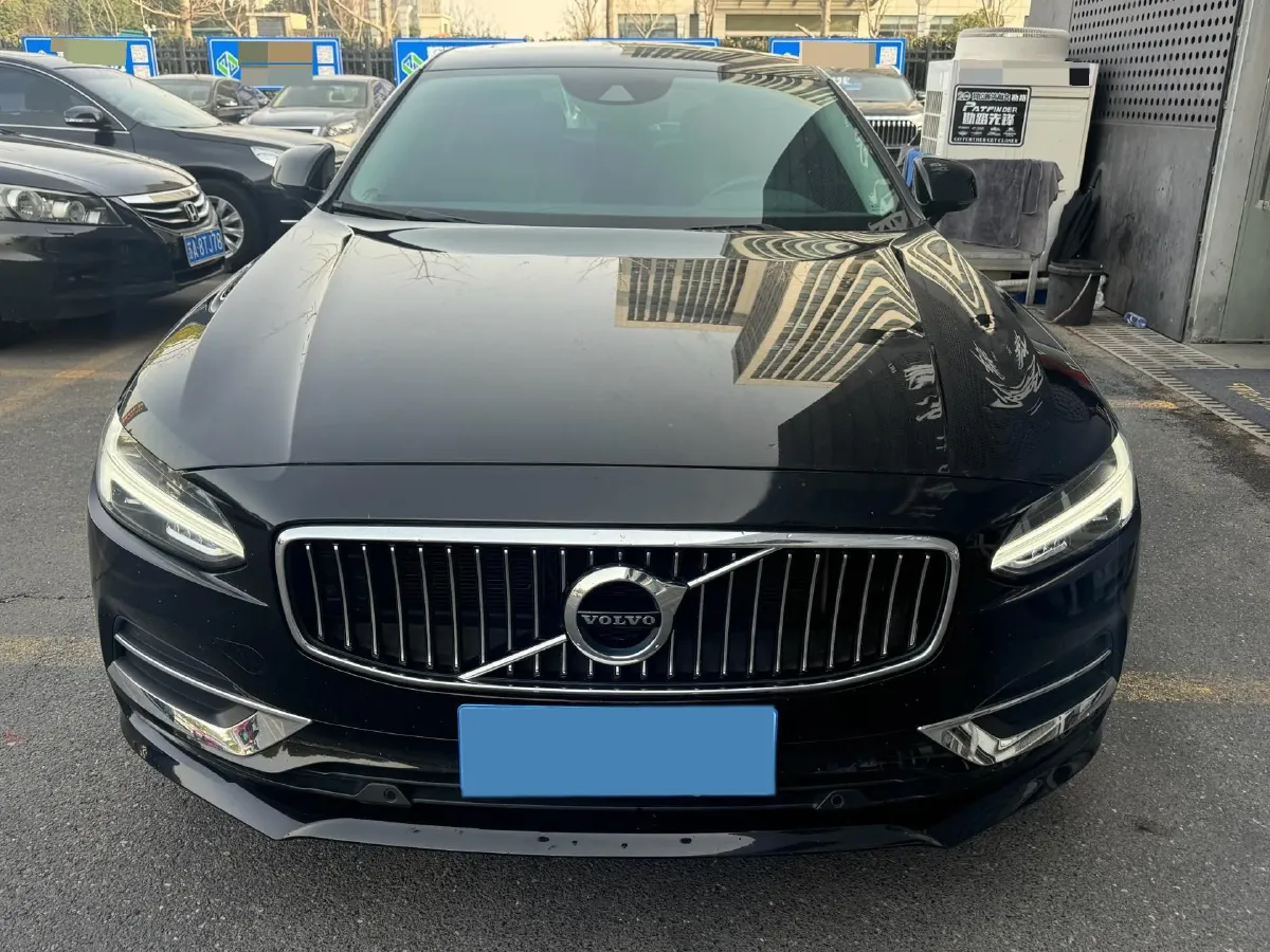 2020 Volvo S90 2.0T 254HP L4 8AT,autocango,china used car exporter,china ev exporter,chinese used car exporter,chinese used ev exporter